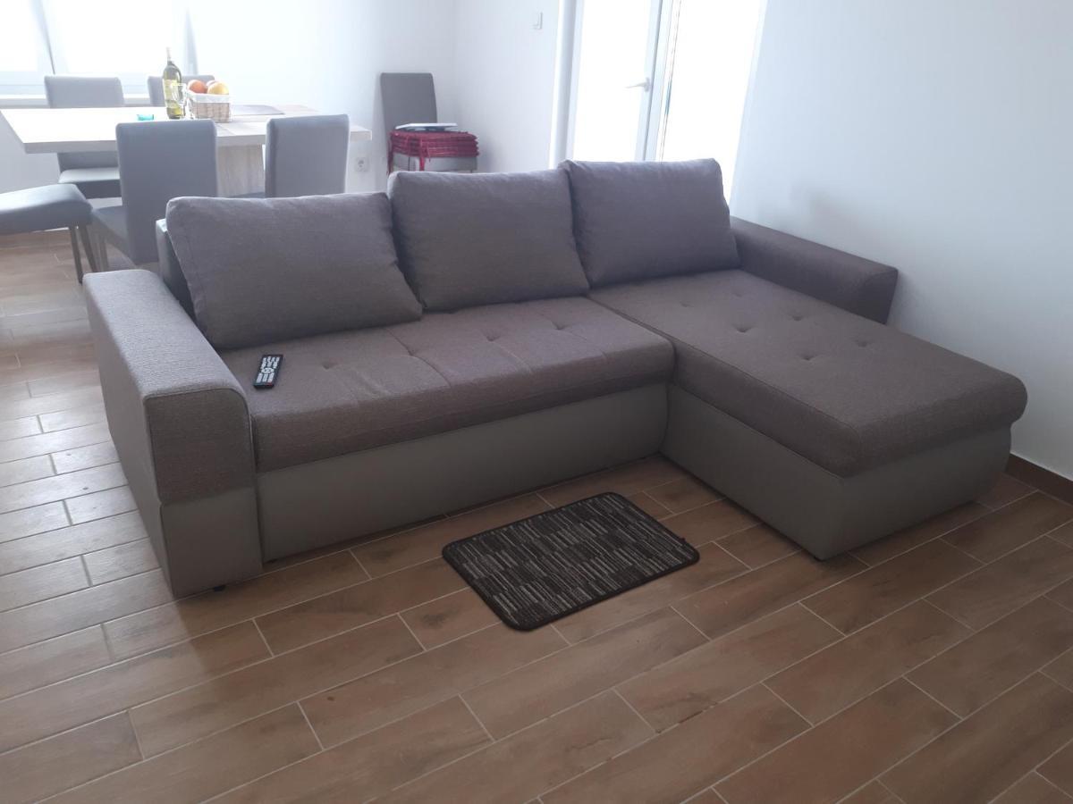 Andrea Apartment