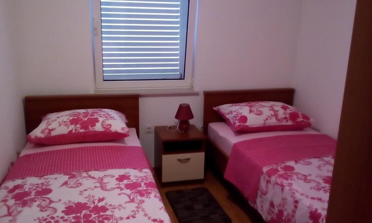Apartment Andrea *